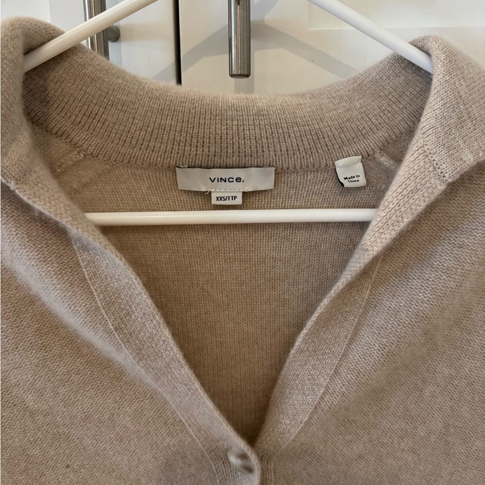 Vince Women's Tan Cashmere Sweater